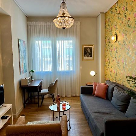 Mrs Holiday Apartment Αθήνα Εξωτερικό φωτογραφία