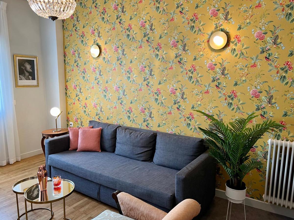 Mrs Holiday Apartment Αθήνα Εξωτερικό φωτογραφία